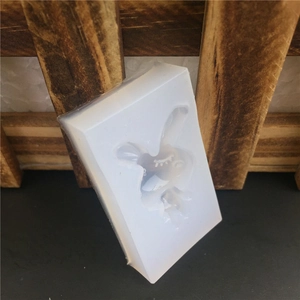 Translucent heart bunny silicone mold for DIY resin crafts and phone case jewelry decorations