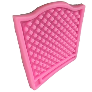 Brosse de nettoyage en silicone rose avec têtes de massage pour toilettage d'animaux