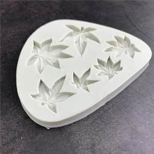 Triangle maple leaf silicone mold for fondant cake decorating and chocolate crafting