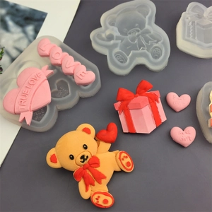 Silicone bear gift box heart mold set for DIY chocolate and fondant cake decorations
