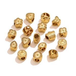 Perline in acciaio inossidabile placcato oro 18K a forma di cuore e stella per gioielli DIY