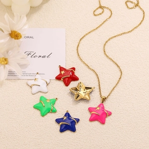Colgantes de estrella de acero inoxidable con esmalte de colores en cadenas de oro
