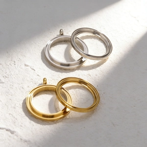 Polished stainless steel round pendant frames in gold and silver for DIY jewelry making