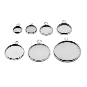 Polished stainless steel round bezel trays in multiple sizes for DIY jewelry pendants