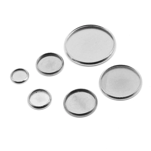 Basi per cabochon tonde in acciaio inossidabile di varie misure per gioielli fai da te