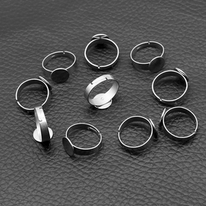 Diez piezas de bases para anillos ajustables de acero inoxidable para joyería DIY