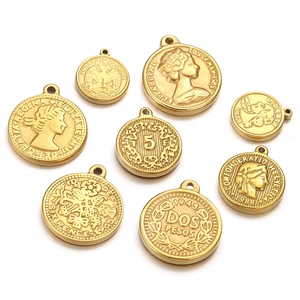 Stainless Steel Vintage Queen Portrait Coin Pendant For Women DIY Jewelry Making Accessory Gold Silver Plated Embossed Medal Charm