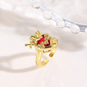 Bague gothique plaquée or 18k avec zircon cœur rouge, rose et motif dague
