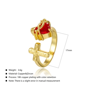 Bague ouverte vintage dorée avec zircon cœur rouge et motif croix pour femmes