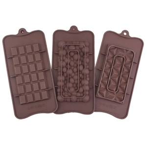 DIY Handmade Baking Chocolate Candy Mold Food Grade Silicone Geometric Triangle Bubble 24 Grid Square Cake Decoration Tool