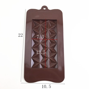 Macro view of 15-cavity pyramid silicone waffle mold with detailed size measurements