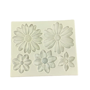 Moule en silicone blanc cassé avec 5 motifs de marguerites pour décoration de gâteaux