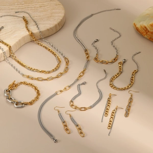 Conjunto de joyas bicolor de acero inoxidable con collares y pulseras de eslabones