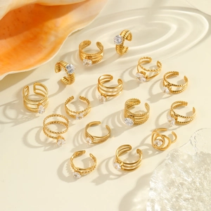 Set of 15 adjustable 18K gold plated stainless steel rings with sparkling zircon stones
