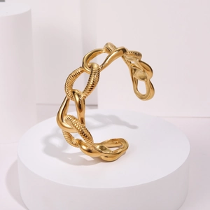 Bracelet jonc ouvert en acier inoxydable plaqué or 18 carats avec maillons texturés