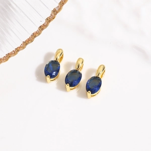 Drei 18k vergoldete Marquise-Anhänger mit dunkelblauen Zirkonia-Steinen für DIY-Schmuck