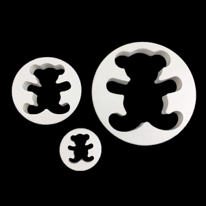 Plastic Bear Shaped Cookie Cutters Bear Fondant Mold Vegetable Bread Sandwich Cutters For DIY Baking Kitchen Tools