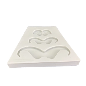 Weiße Silikonform mit Schnurrbart-Motiven in drei Größen für Fondant und Tortendekoration