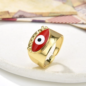 Vintage-Hip-Hop-Ring mit dem Auge des Bösen in Goldoptik und roten Emaille-Details