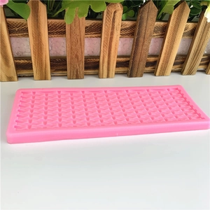Pink silicone basket weave texture fondant mold for cake decorating and DIY baking