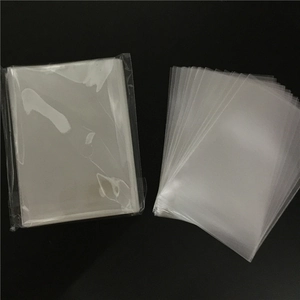 Clear plastic card sleeves for protection with high transparency in a bulk stack pack