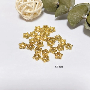 6,5mm 18k vergoldete hohle Blütenblatt-Abstandshalter für DIY Schmuckherstellung