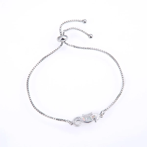 Verstellbares silbernes Box-Armband mit Opal-Seepferdchen und funkelnden Zirkonia-Steinen
