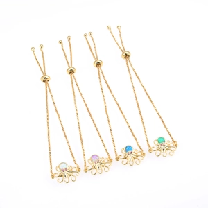 Set de cuatro pulseras de pulpo ajustables bañadas en oro con ópalos de colores