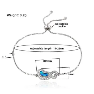 Détail du bracelet pendentif opale cœur avec chaîne vénitienne 1,0mm et fermoir réglable