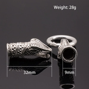 Detailed view of antique silver snake head jewelry clasp with fine scales and 32mm length