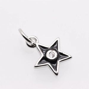 Star-shaped 925 silver pendant with black enamel inlay and sparkling zircon stone