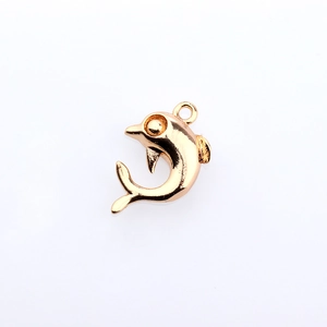 Gepolijste gouden dolfijn hanger met ronde ring connector voor DIY sieraden