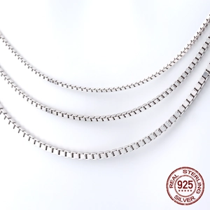 Drei Stärken der S925 Sterlingsilber Box-Halsketten mit hochglanzpoliertem Finish