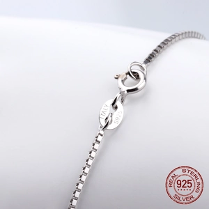 Halskette aus S925 Sterlingsilber mit Federverschluss und italienischer Punzierung