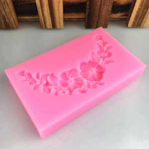 Moule en silicone rose avec couronne de fleurs pour gâteaux en fondant et chocolat DIY