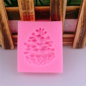 Stampo in silicone rosa a forma di pigna per decorazioni natalizie e dolci fai da te