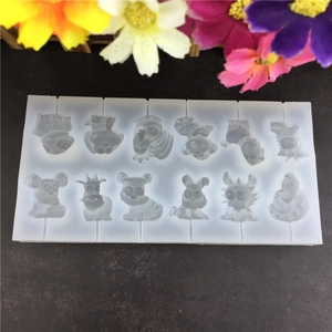 Moule en silicone avec 12 cavités d'animaux pour chocolat et décoration de gâteaux DIY