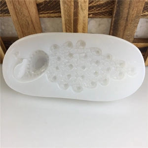 DIY translucent peacock silicone mold for fondant cakes and handmade plaster crafts