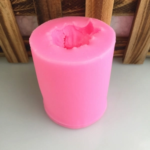 3D bear shape silicone mold for fondant cakes, candles, and soaps in bright pink color