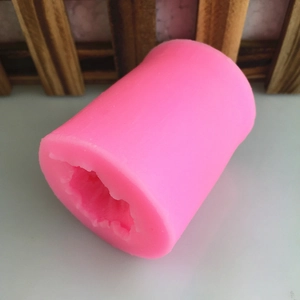 Pink 3D bear-shaped silicone mold for fondant cakes and handmade candles