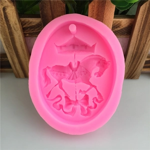 Pink carousel silicone mold for DIY aromatherapy gypsum and chocolate decorations