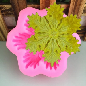 Snowflake Flower Shape Silicone Mold For Handmade Soap Candle Resin Craft Baking Cake Ice Cream Chocolate DIY Tool Pink