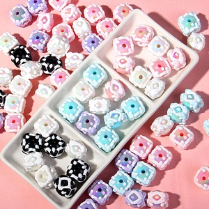 Perles en résine fleurs 3D peintes à la main pour bijoux DIY et chaînes de téléphone
