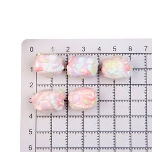 Hand-painted 20mm pastel beads with embossed floral patterns for DIY jewelry and phone straps