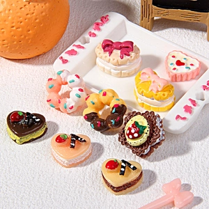 Miniature 3D Resin Cupcake Dessert Food Play Accessories For DIY Craft Dollhouse Ornament Phone Case Decoration Sweet Gift