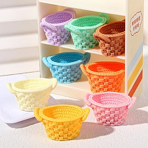 Miniature Simulation Resin Woven Basket Model For Dollhouse DIY Accessories Mini Oval Flower Food Basket Realistic Toy Decor