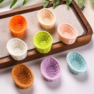 Miniature en Résine Panier Tissé Simulation Panier de Légumes en Bambou Accessoires DIY pour Décoration de Maison de Poupée Ornement Artisanal