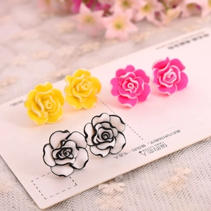Women's Korean Style Polymer Clay Rose Flower Stud Earrings Multilayer Camellia Floral Earrings For Daily Dating Jewelry Gift