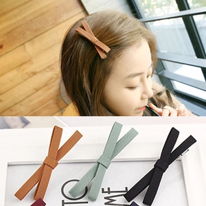 Handmade fabric bow hair clip set with ribbed texture and metal duckbill pins for women