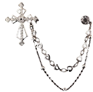 Broche croix vintage argentée pour costumes hommes avec chaînes en cœur et cristaux brillants